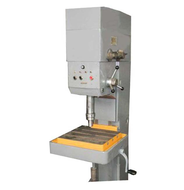 2Г125 Загальний вигляд свердлильного верстата